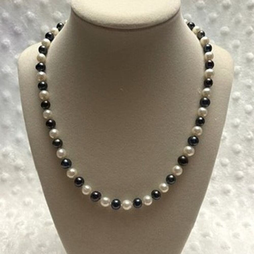 Vintage Multi-Color Tahitian & White Saltwater Pearl Necklace